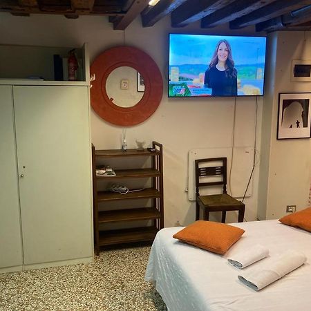 Appartamento San Marco Orange Nest Venezia Esterno foto