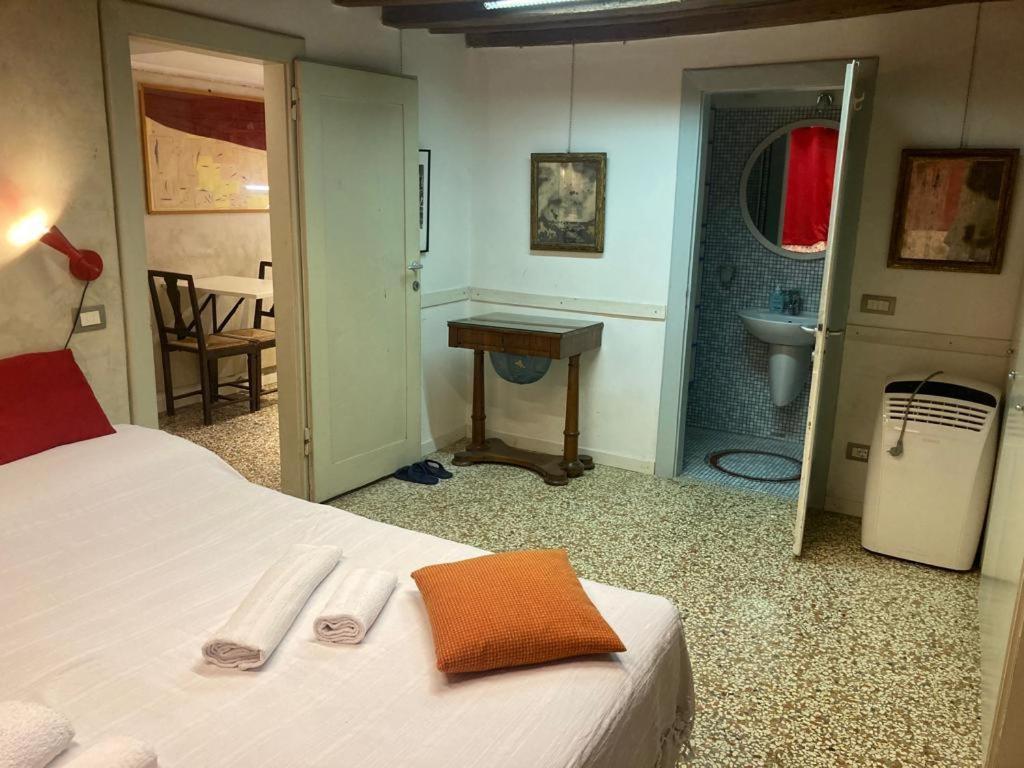 Appartamento San Marco Orange Nest Venezia Esterno foto
